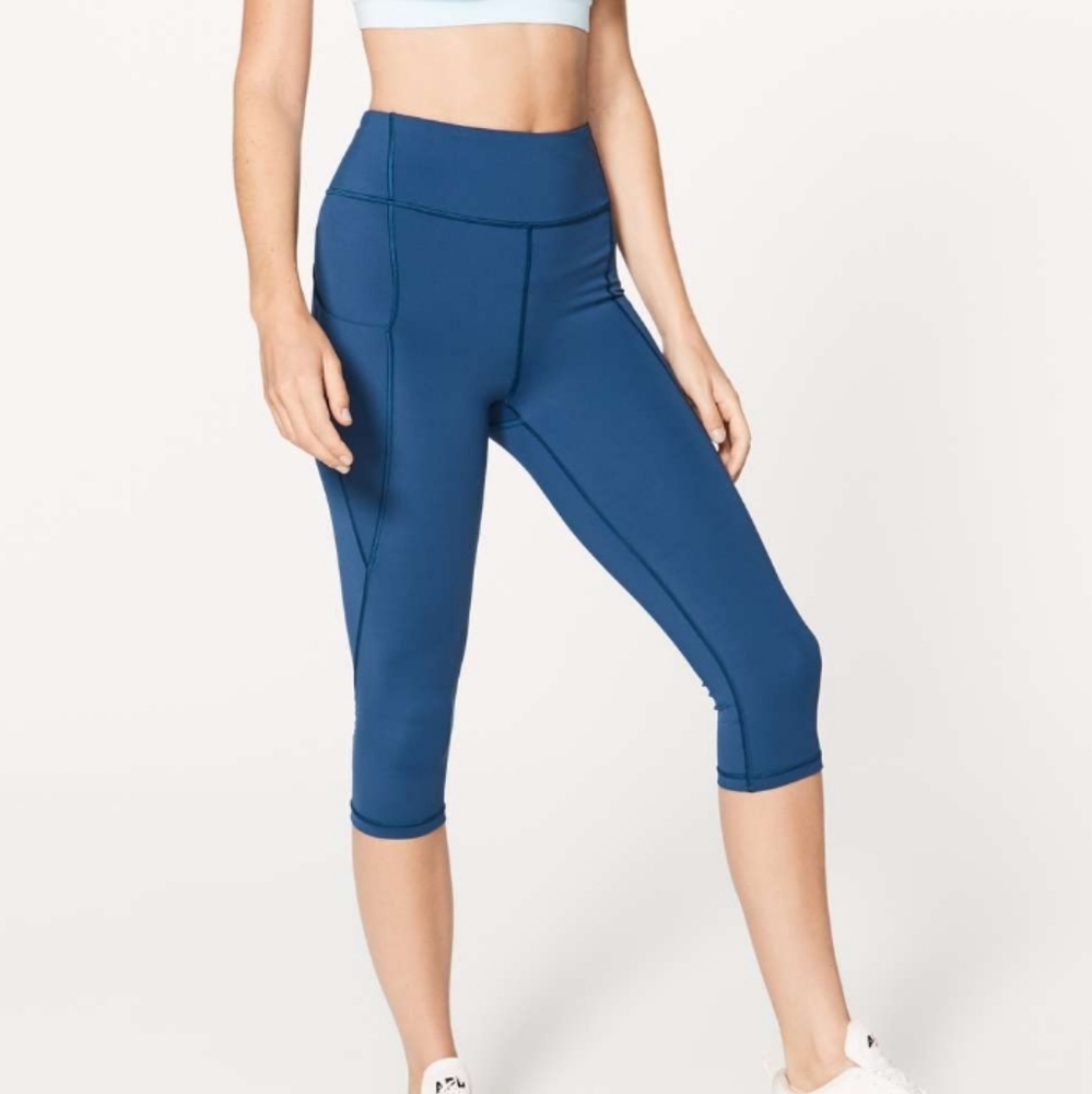 Lululemon Break Free Crop (Nulux 17")
